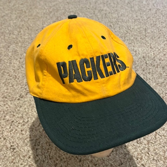 Rare reversible packers hat - Picture 1 of 6